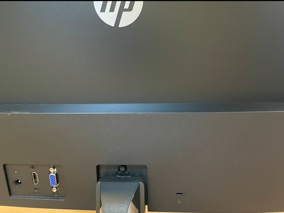 HP 24 Zoll Monitor in Berlin