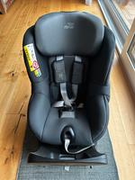 Britax Römer DUALFIX M i-SIZE Reboarder Kindersitz Nordrhein-Westfalen - Waltrop Vorschau