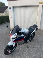 Honda cbr 125 r Bayern - Waldkraiburg Vorschau