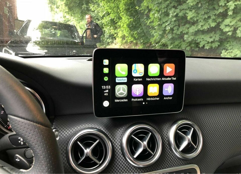 Mercedes Apple CarPlay & AndroidAuto in Bad Wurzach