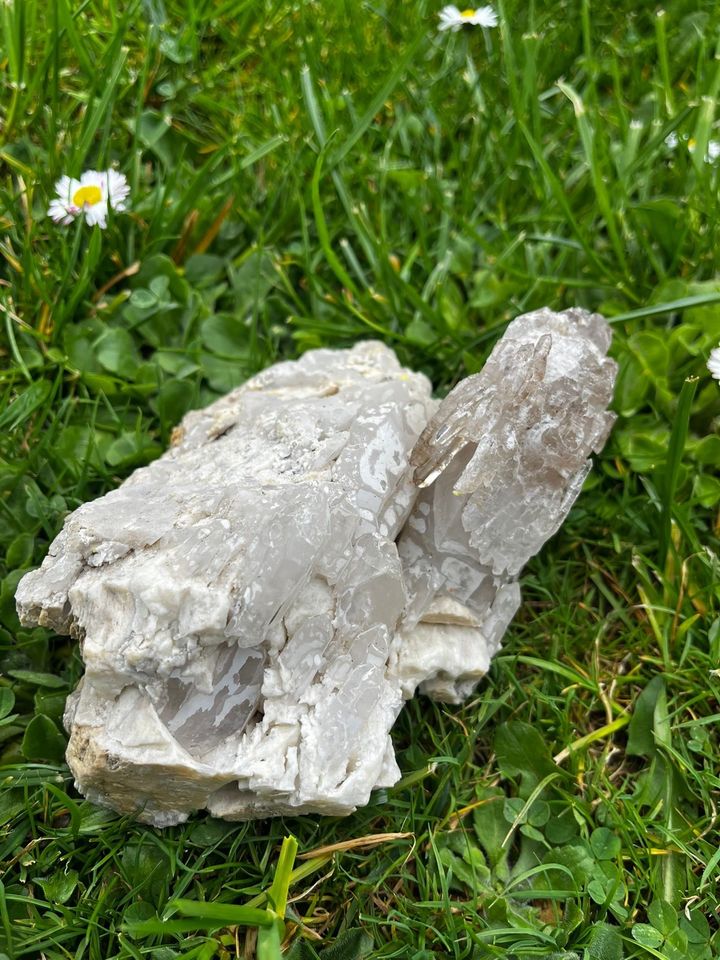 Bergkristall mit Pegmatit Quarz Stufe Kristalle Mineralien in Ruderatshofen