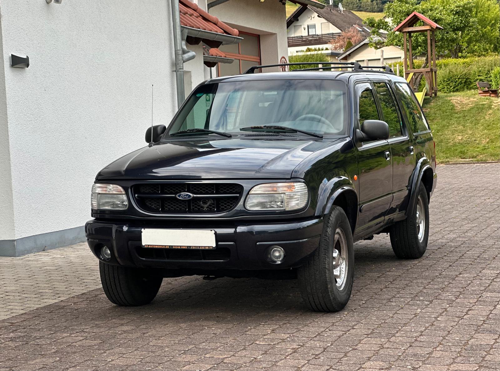 Abbildung des Autos #Ford Explorer#4.0L#V6#T…
