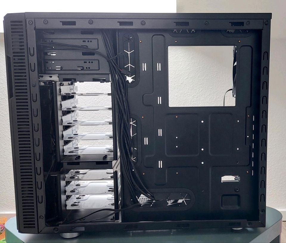 Fractal Design Define R4 gedämmt Midi Tower ohne Netzteil schwarz in Langenfeld