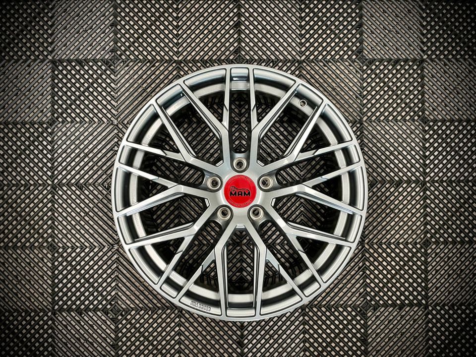 20 Zoll RS4 Alufelgen 5x112 Felgen für Audi A4 B8 8K B9 F4 S4 A5 S5 F5 A6 4G 4K C7 C8 S6 A7 S7 F2 A8 S8 4E 4H TT RS 8J 8S Q3 8U F3 Q5 8R FY SQ5 S-Line Rotor RS3 RS4 RS5 RS6 RS7 SQ7 SQ8 e-Tron GT in Hagen