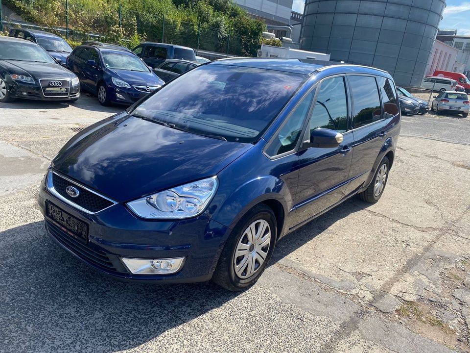 Ford Galaxy Trend 7 Sitzer Automatik Motorproblem in Wuppertal