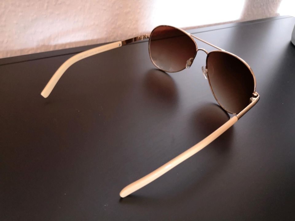Piloten-Sonnenbrille Beige mit braungetönten Gläsern in Steinheim