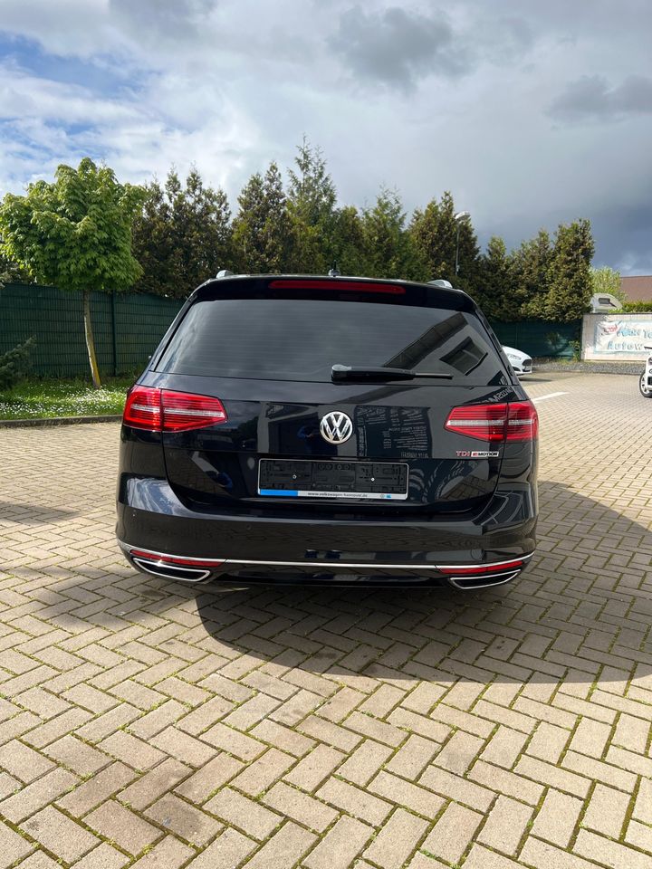 VW Passat Variant 2.0 TDI SCR BMT Highline 4MOTION DSG*tausch mög in Sarstedt