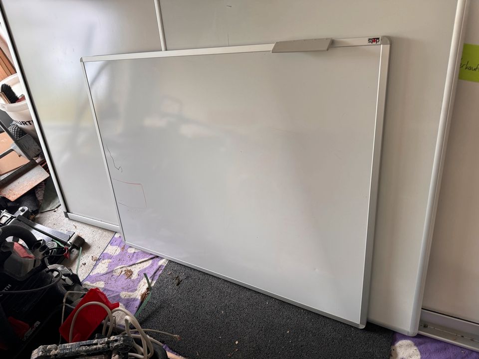 Whiteboard 120cm x 90cm gebraucht in Neu Ulm