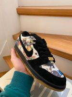 Nike Dunk x Supreme „Rammellzee“ EU 41 NEU Nordrhein-Westfalen - Rheda-Wiedenbrück Vorschau