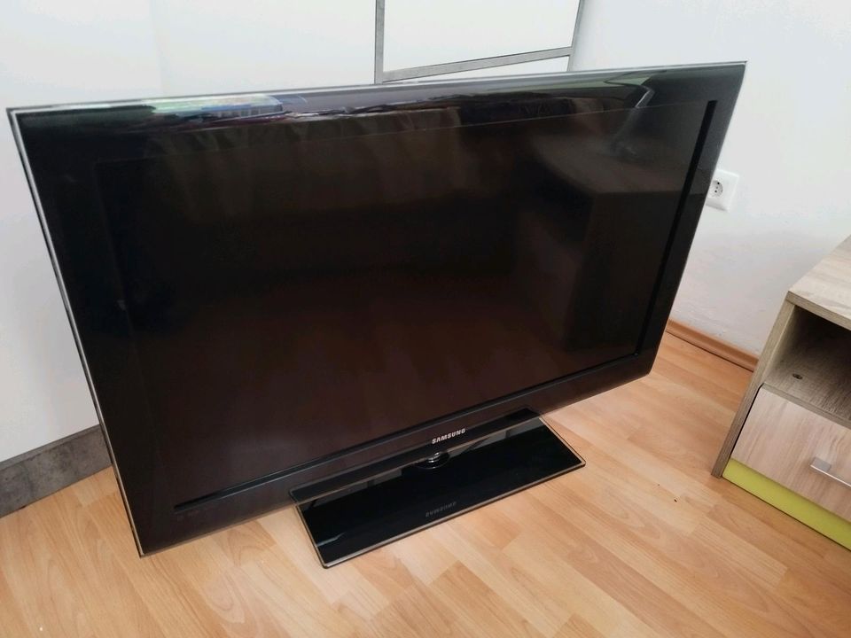 40 Zoll LCD Fernseher Samsung-Defekt in Jossgrund