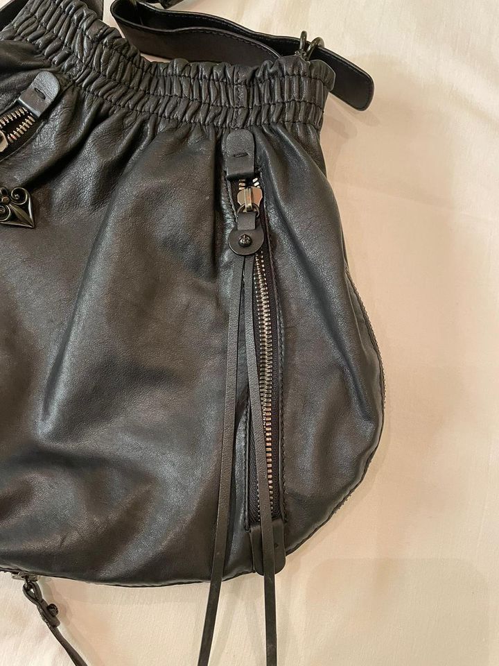 HUGO Hugo Boss Tasche Damen Leder Ledertasche Damentasche Schulte in Frankfurt am Main