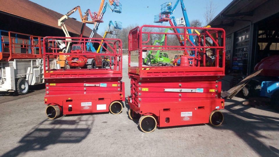 Arbeitsbühne Airo 10m 12m Genie JLG Haulotte Scherenbühne Skyjack in Perlesreut