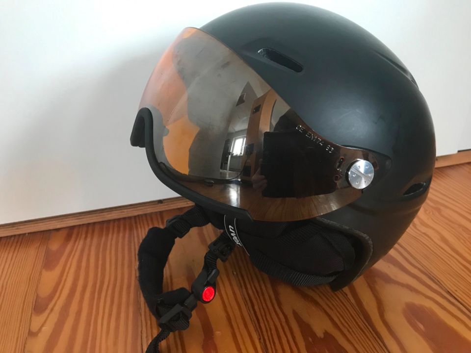 UVEX Skihelm hlmt 200 mit Visier schwarz matt Gr. 55-58 S-M in Altlußheim