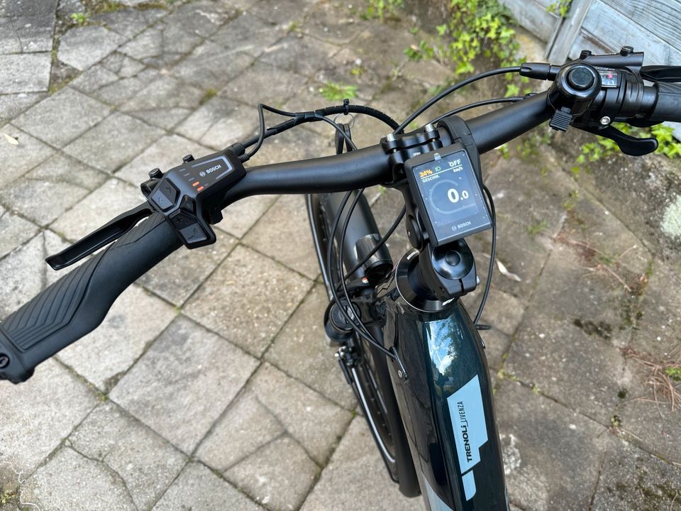 TRENOLI LIVENZA classico Gr.S NEU E-Bike BoschCX750Wh SmartSystem in Karlsruhe