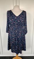 H&M Mama Kleid Gr. M 38 Blau Rosa Blumen Muster Umstandsmode Niedersachsen - Apen Vorschau