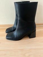 Stiefel Schuhe Stiefeletten Gr. 39 schwarz Top Zustand Harburg - Hamburg Eißendorf Vorschau