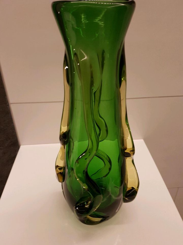 Große Vase Glaskunst Handarbeit Murano? Aus Nachlass in Elsdorf