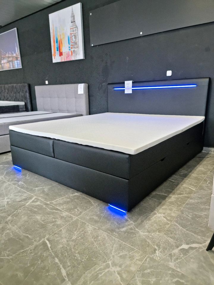 Boxspringbett 180x200 Kunstleder Bettkasten LED Topper Neu in Oberhausen