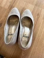 Jana Pumps beige: grau Rheinland-Pfalz - Reinsfeld Vorschau