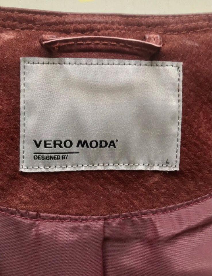 GRATIS VERSAND Echte Lederjacke Bikerjacke Vero Moda L burgunder in Mainz