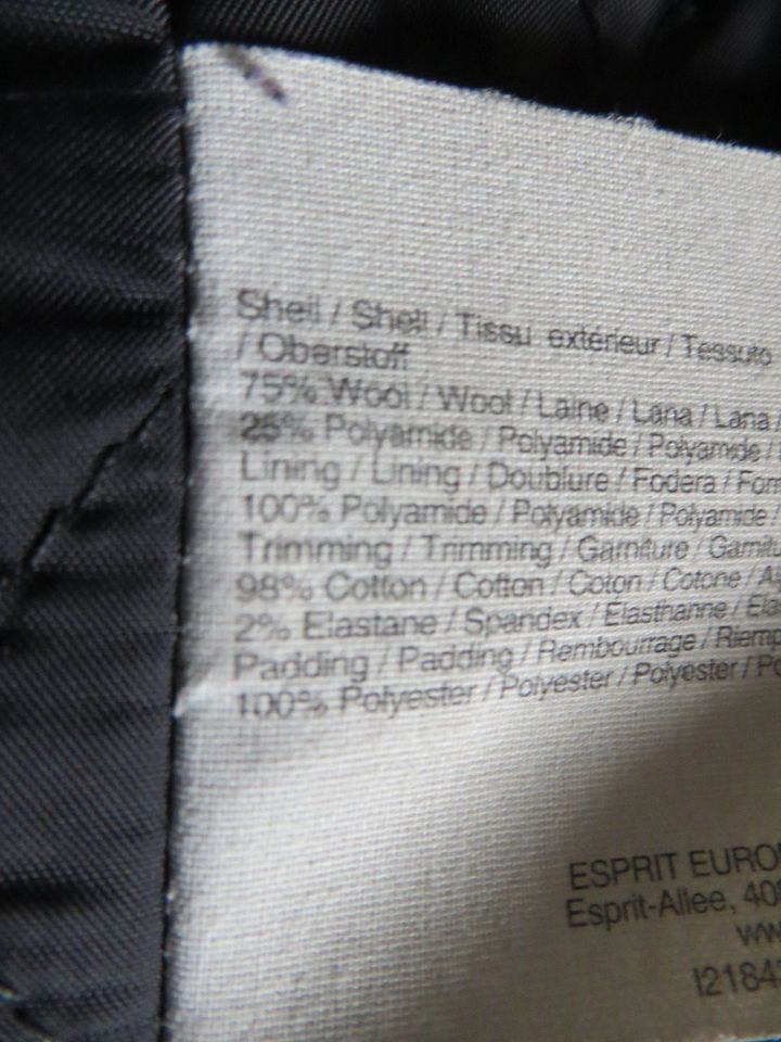 Esprit, karierte Winterjacke, Gr. 38 in Bremen