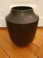 Vase schwarz matt Depot Mitte - Gesundbrunnen Vorschau