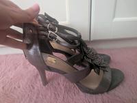 Bull Boxer High Heels Pumps Silber neu 40 Bayern - Kempten Vorschau