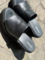 Calvin Klein ❤️ Keilsandalen schwarz Leder neu Gr 41 Sachsen - Taucha Vorschau