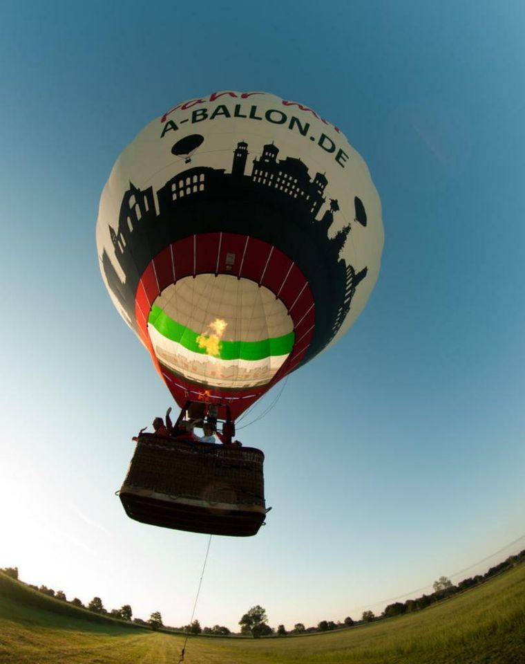 Geschenk ♥️ Ballonfahrt Gutschein über Augsburg & Gersthofen in Augsburg