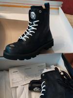 Diesel Boots Konba Neu 42 Nordrhein-Westfalen - Kreuztal Vorschau
