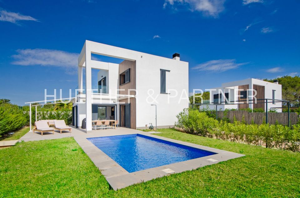 Haus im Bauhausstil mit Pool in Cala Murada auf Mallorca (Ref: 24-096) in Saarbrücken
