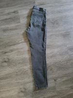 Wrangler Damen Skinny Jeans High Rise 28 / 30 Duisburg - Rheinhausen Vorschau