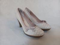 Pumps Bugatti creme rose Größe 38 Nordwestmecklenburg - Landkreis - Gadebusch Vorschau