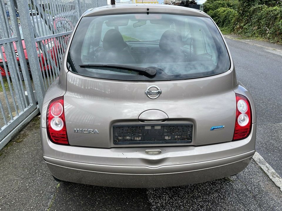 Nissan Micra III K12 2009  Tür Rückleuchte Spiegel in Hamburg