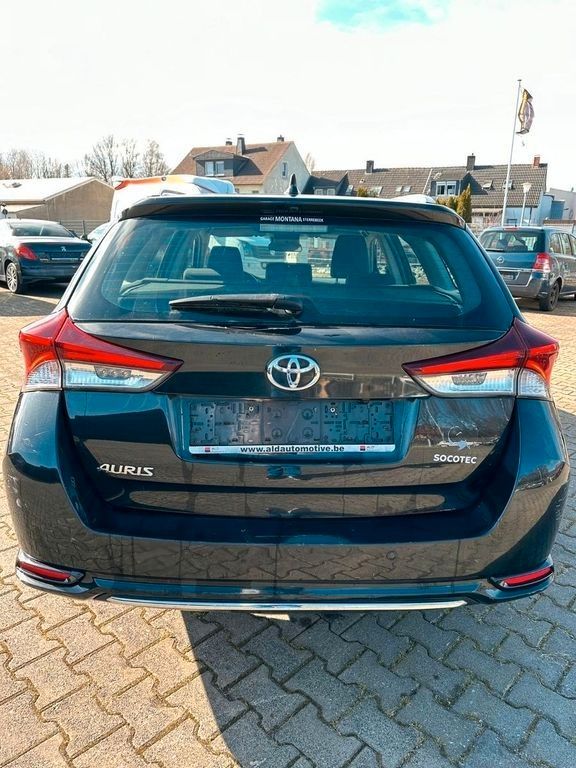 Toyota Auris - in Beckum