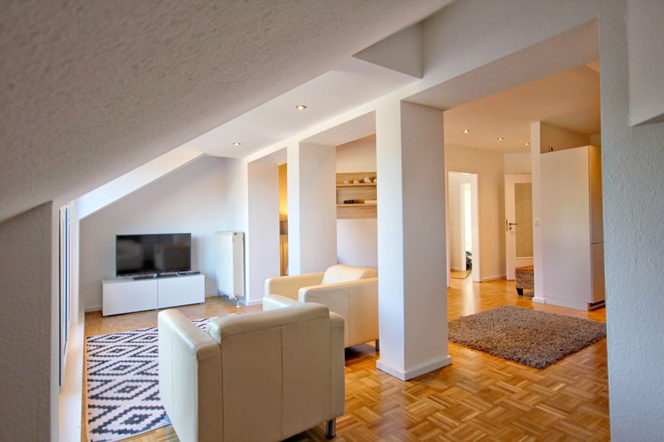 Möblierte, modernisierte 3-Raum-Wohnung mit Balkon in Babelsberg in Potsdam