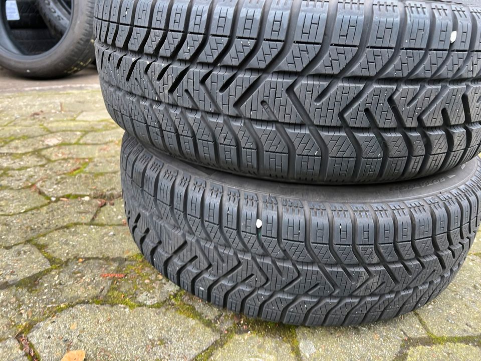 2 St Pirelli Winter Reifen 185/60/R15, 7!  mm, 2016, 2 Stück in Hannover