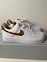Nike Air Force 1 Sneaker Gr. 36,5 Neu weiß Leopard Aachen - Aachen-Mitte Vorschau