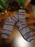 Schöne von Hand gemachte lange Socken - NEU - UNIKAT WARM WINTER Bayern - Aschaffenburg Vorschau