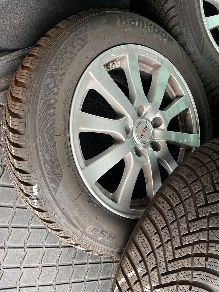 Nur 500km: 4x Komplettrad 205/60 R16 96H auf LM in Alsbach-Hähnlein