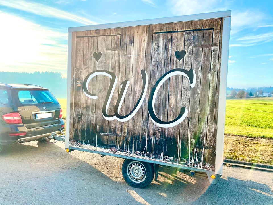 Toilettenwagen, WC-Wagen, Klowagen, Mieten, WC, Anhänger luluBOX in Biberach an der Riß