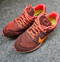 Nike Running Gr. 44,5 Berlin - Hohenschönhausen Vorschau
