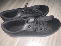Schwarze Sneaker Duisburg - Rheinhausen Vorschau
