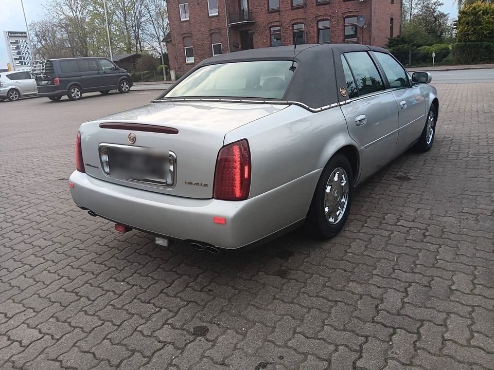 Cadillac Deville in Krempe