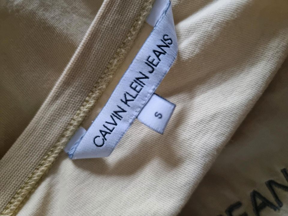 Calvin Klein Shirt Gr. S (xs-m) in Bielefeld