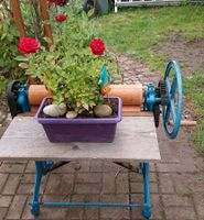 Mangel Wäschemangel Gusseisen Holz Deko für Blumen o.ä. Thüringen - Tabarz Thüringer Wald Vorschau