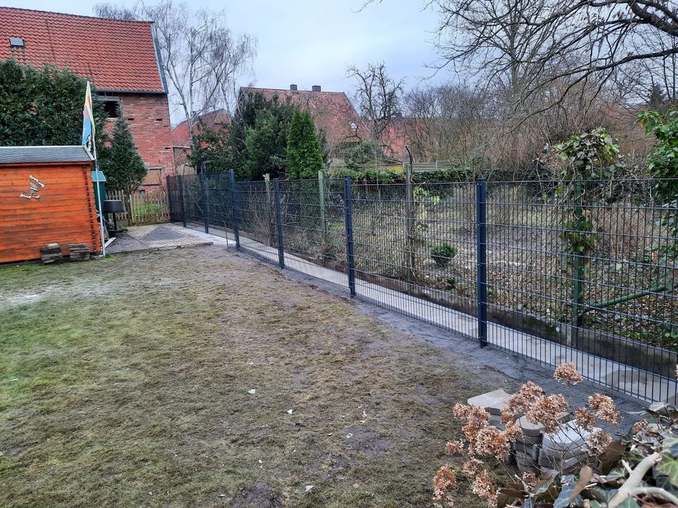 Baumfällung Rodung Sträucherschnitt Gartenarbeit Heckenschnitt in Schellerten