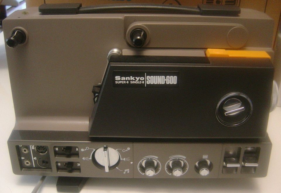 Sankyo Sound 600 Super 8 Kamera Zubehör Hähnel HS100 autosound in Köln