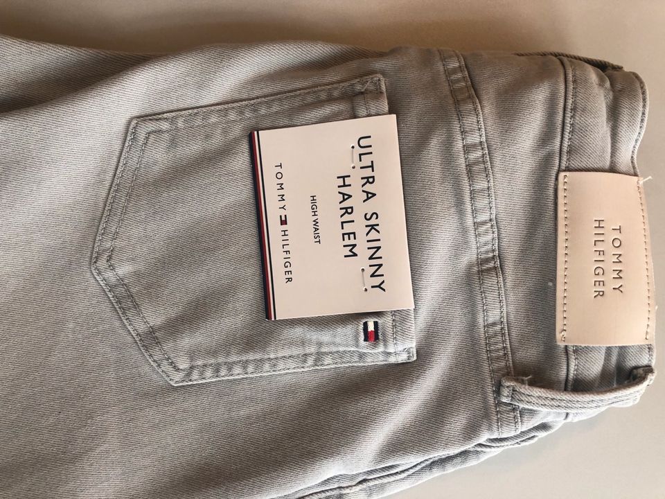 Tommy Hilfiger Jeans Gr. 29 L 30 Flex Harlem WW0WW38150 in Künzelsau