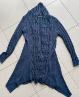 Tolle Strickjacke lang mit Zipfel nicht getragen blau Nordrhein-Westfalen - Langenfeld Vorschau